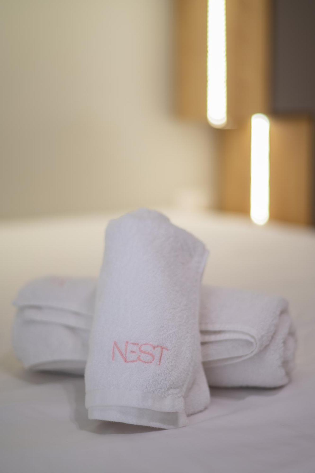 Cozy By Nest Apartment *